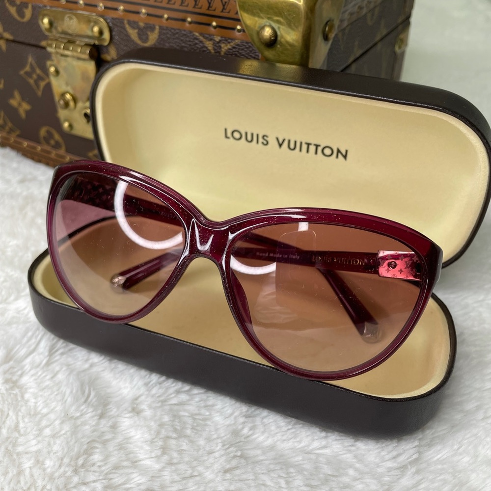 Louis Vuitton purple sunglasses - Z0337W